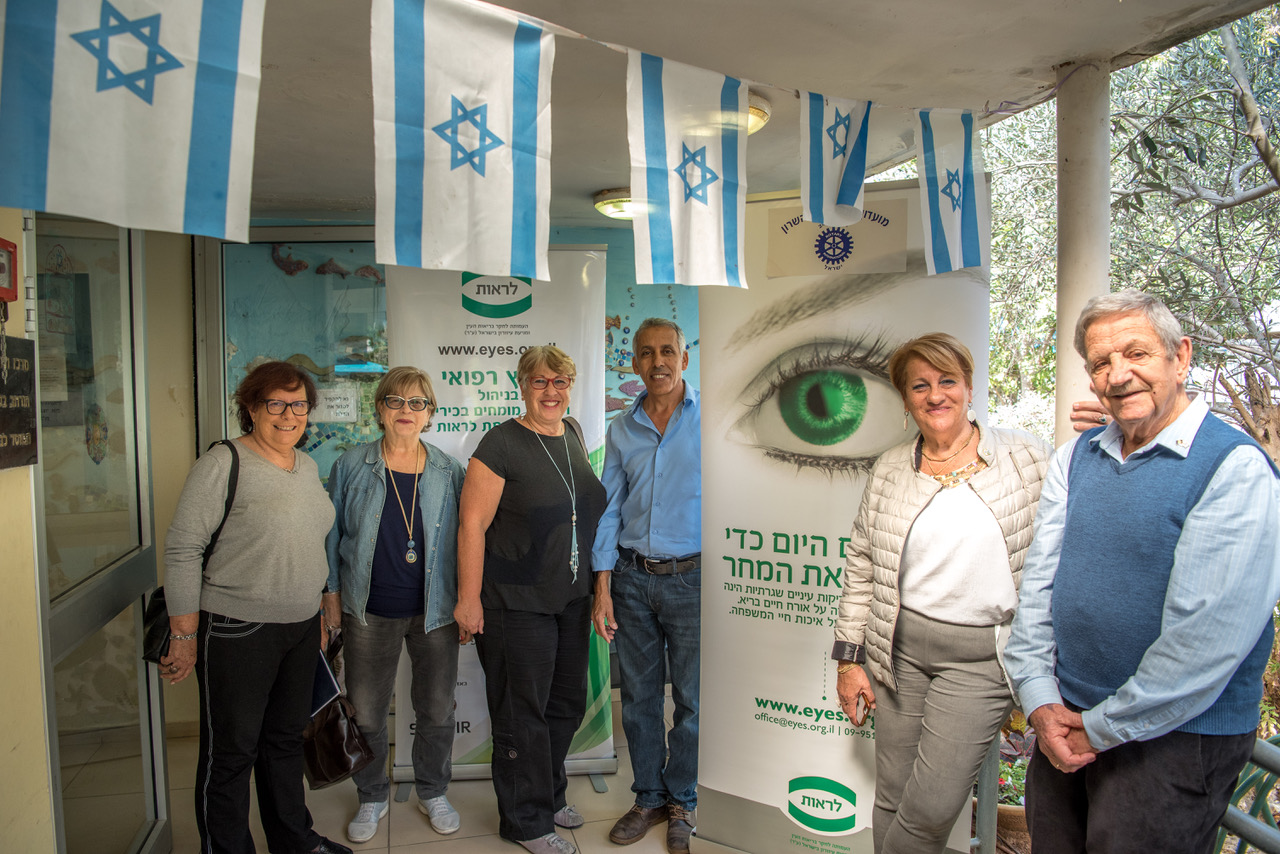 תמונת חברי אגודת הידידים במועדון רוטרי רמת השרון